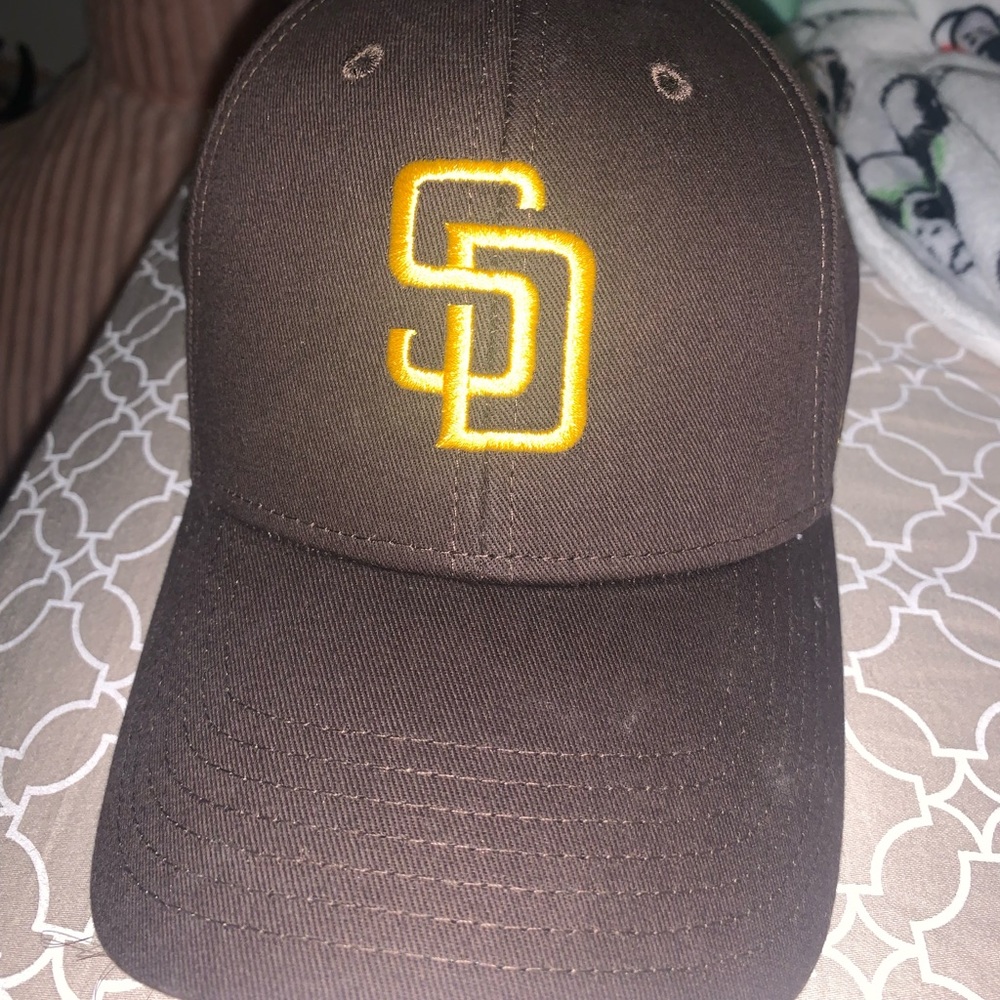 Padres Youth Baseball Cap with Gold Logo